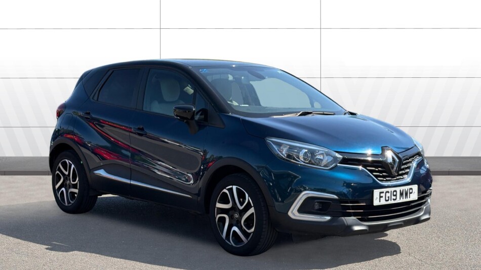 Renault Captur 0.9 TCE 90 Iconic 5dr Petrol Hatchback
